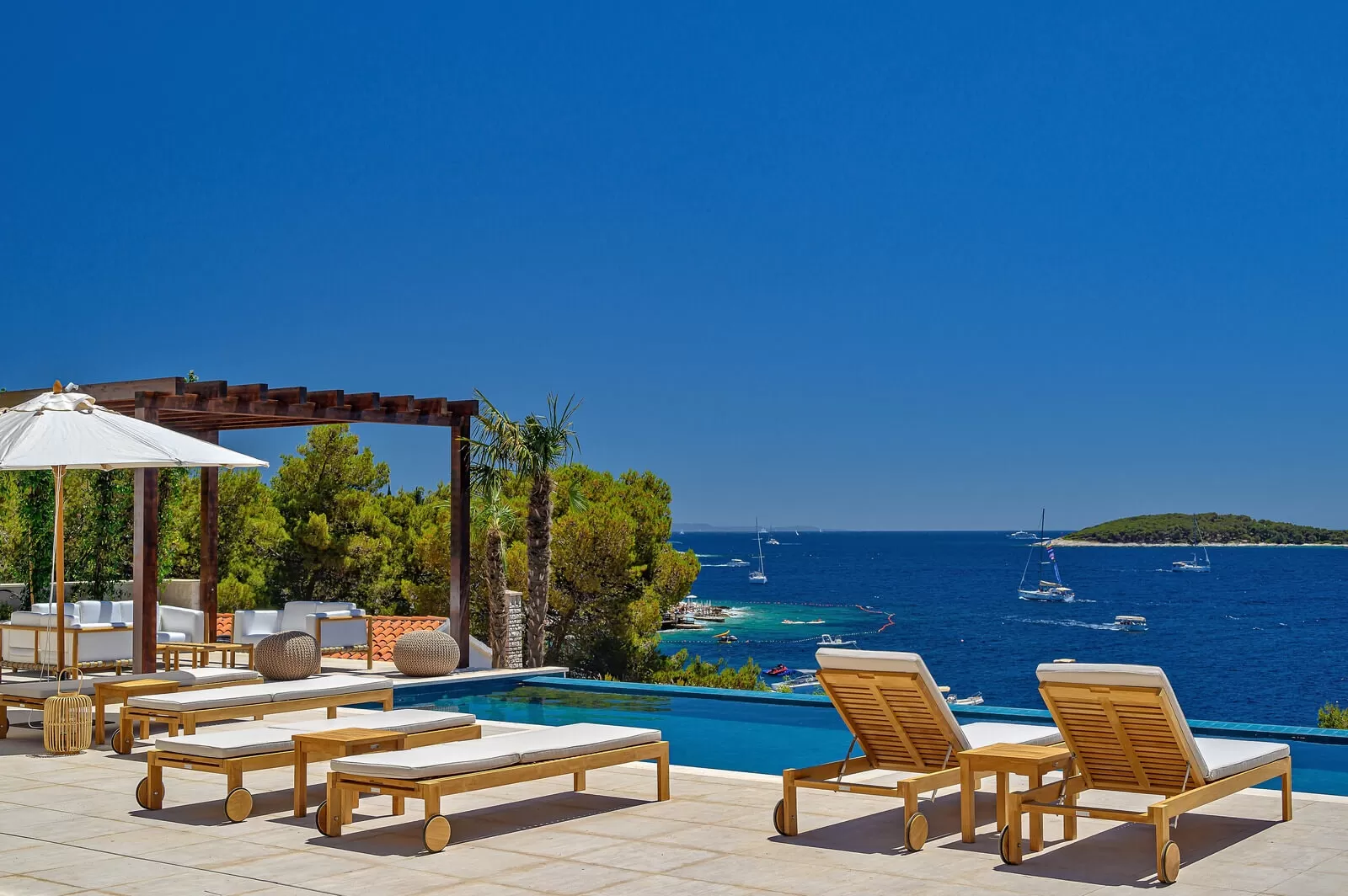 Luxury Villa Heaven I with stunning panoramic view on island of Hvar