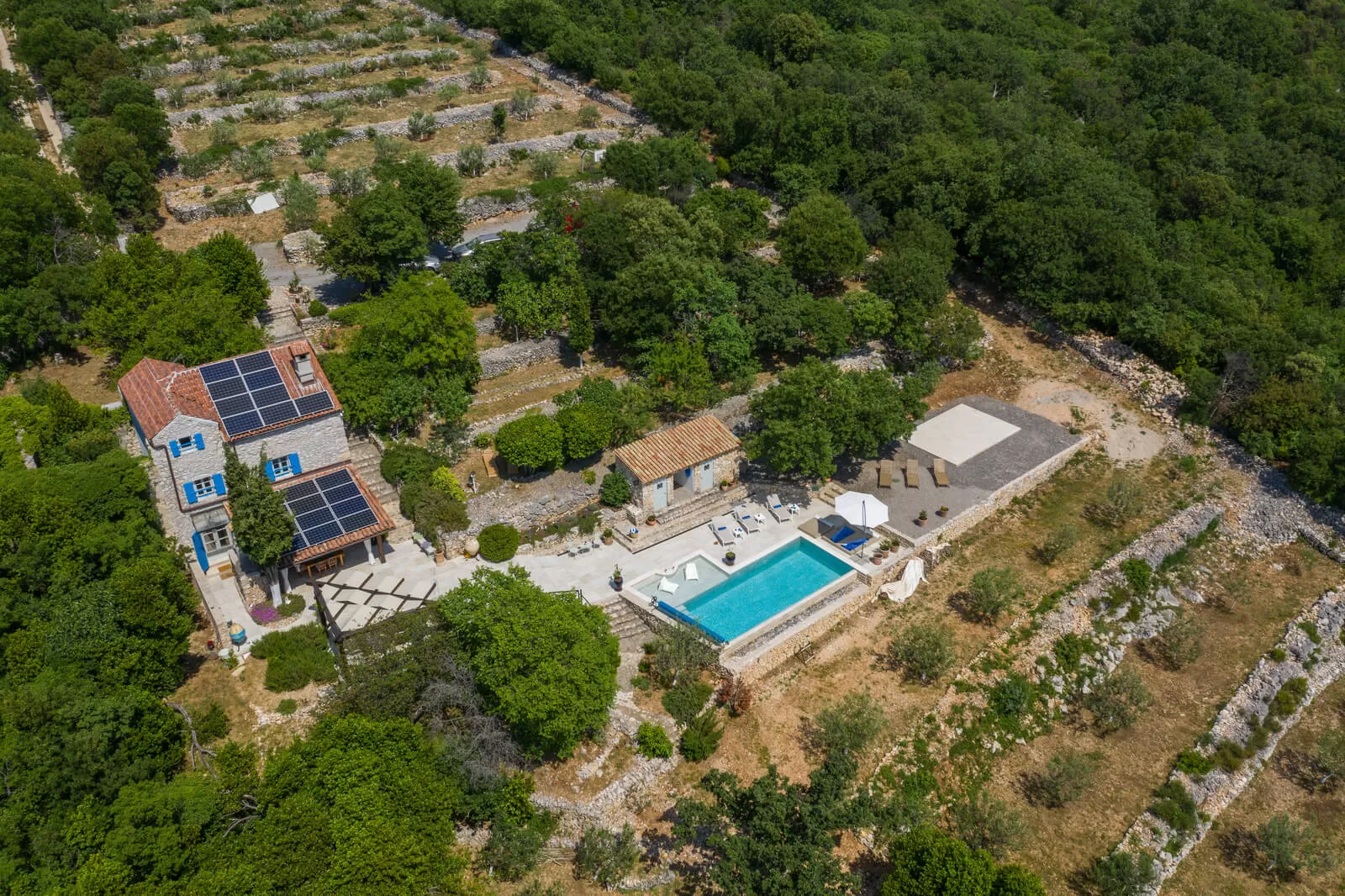 Beautiful Villa Josephine with a spacious terrace for guests, surrounded by greenery, ideal for intimate wedding ceremonies.