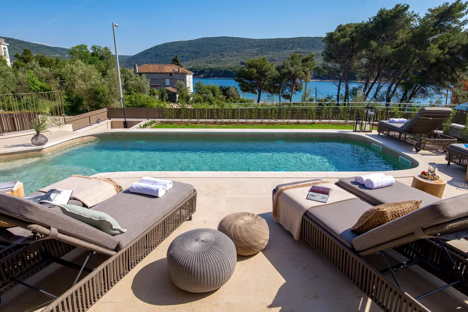 Luxury Villa Leucolea by the sea on the island of Cres