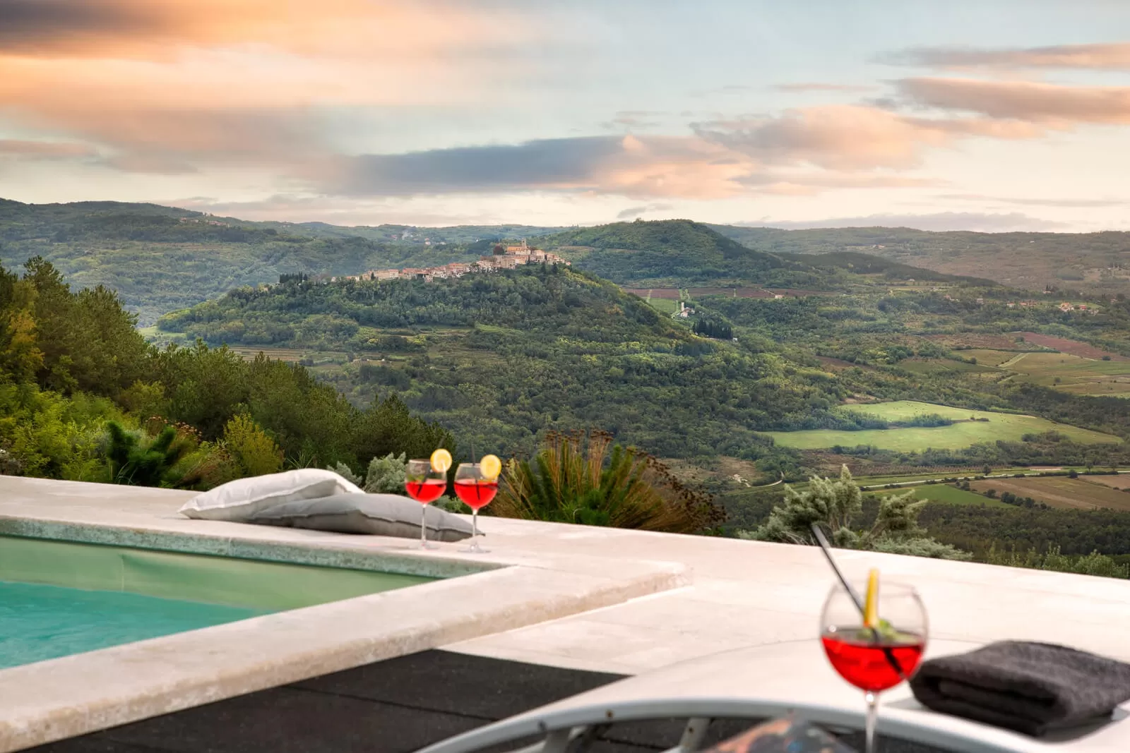 Luxury Villa Cinema with amazing panoramic view in Istria